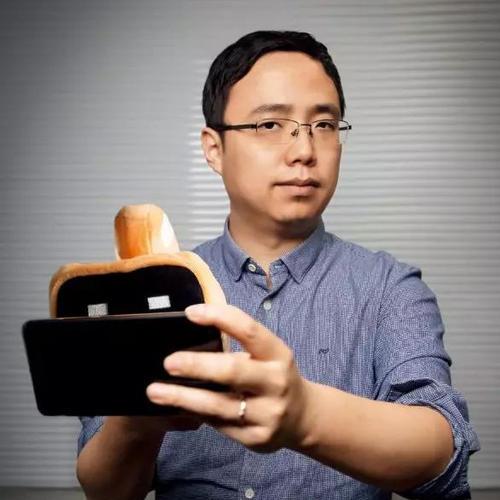 程一笑、银鑫:从东大一舍西走出的快手创始人