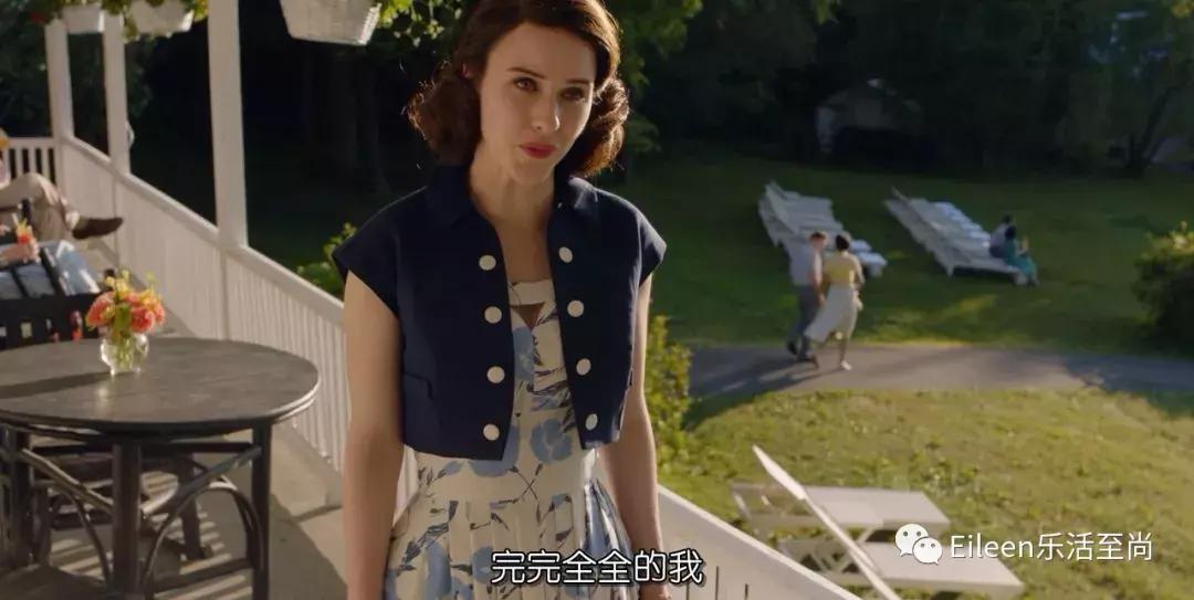 弃出轨前夫再惹桃花，纽约名媛离婚爆红，5000套美裙包裹励志大戏