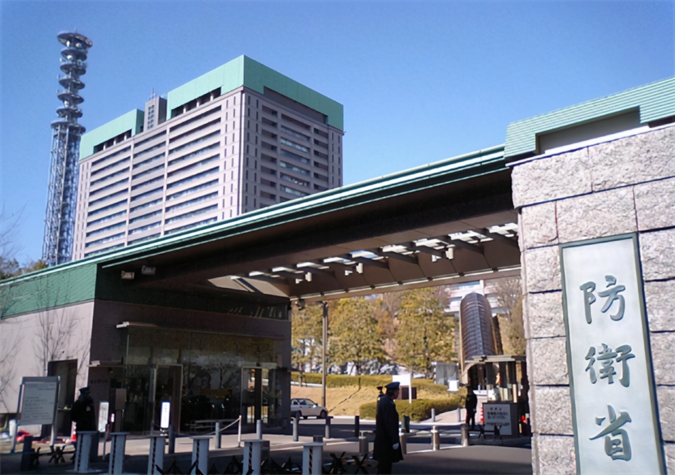 日本通过防卫白皮书国防部回应,国台办回应日本防卫白皮书视频