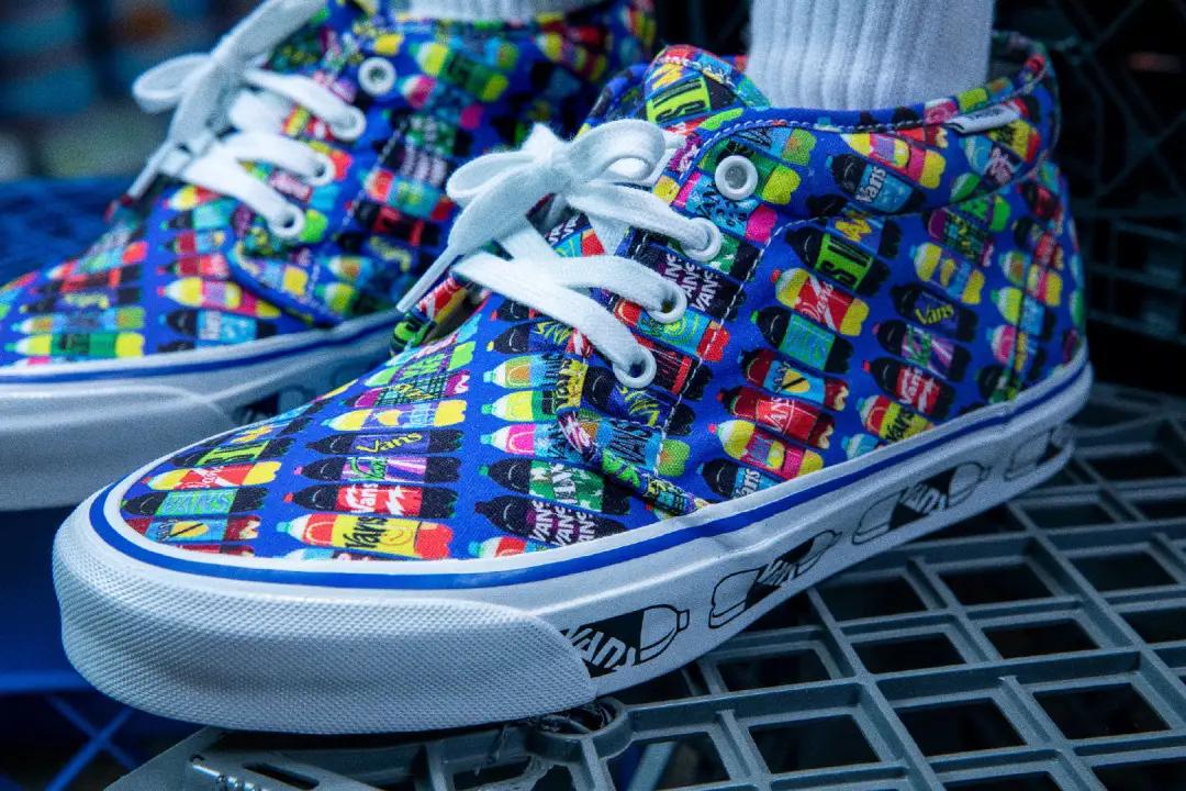 「每周联名X讯」众人骂丑,价格却直逼倒钩的鞋究竟长什么样?