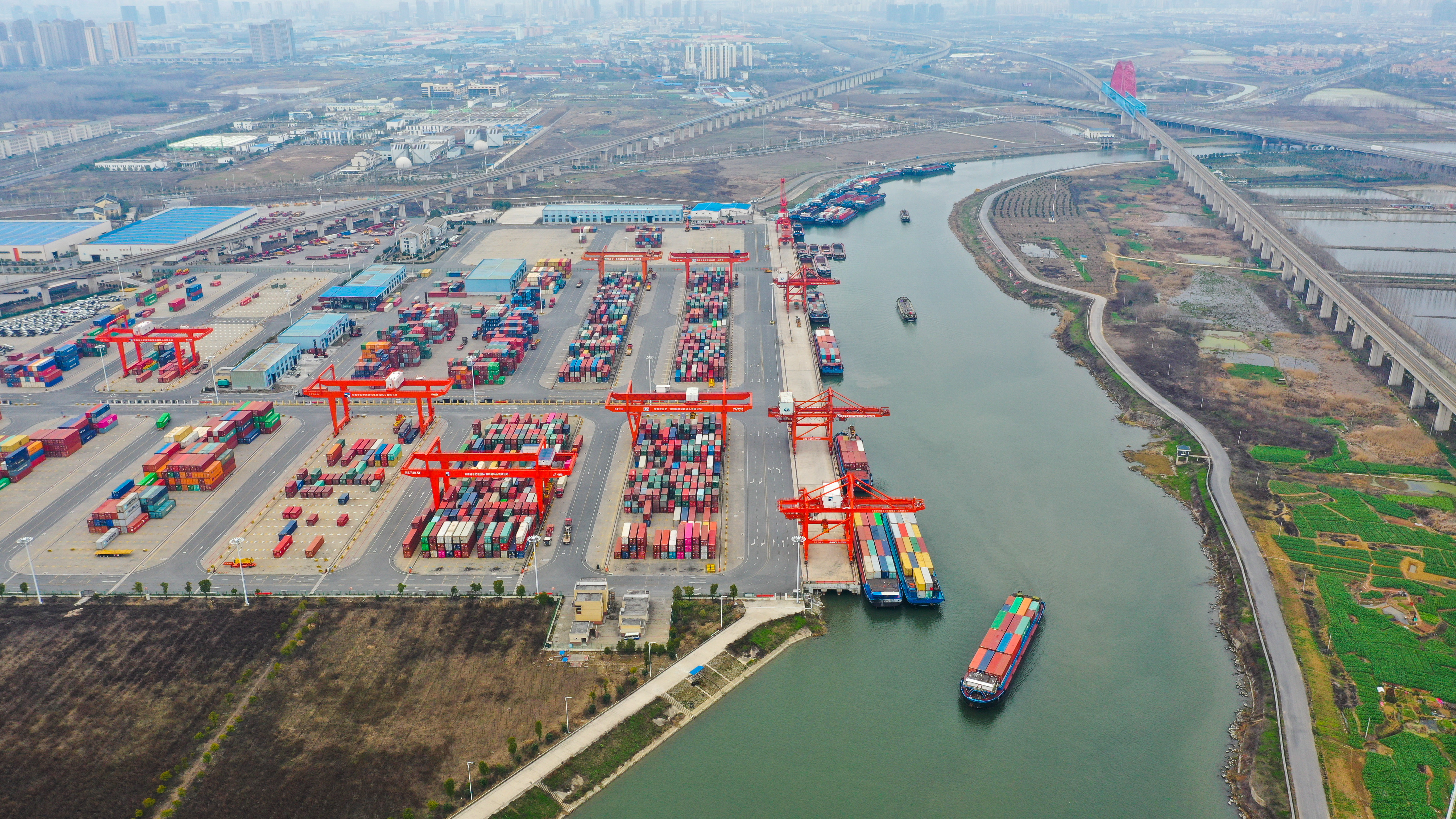 合肥港上半年港口吞吐量,合肥港口何时复工