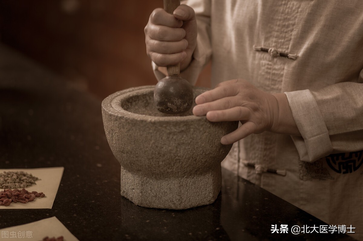 外阴白斑瘙痒止住颜色能恢复吗,外阴白斑止痒用什么药最好