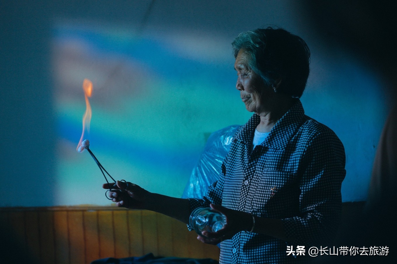 毕赣路边野餐凯里 (毕赣 贵州黔东南凯里)