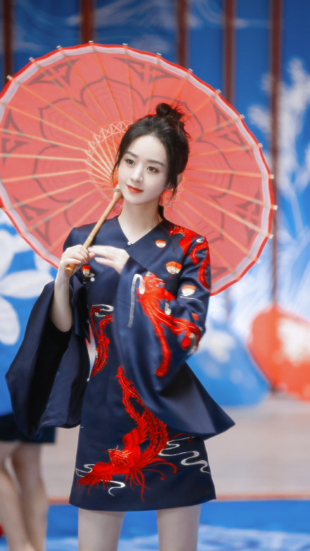 什么叫丹凤眼真正的丹凤眼图片,一双丹凤眼两弯柳叶吊梢眉特点