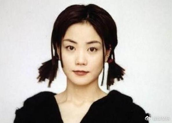 谢霆锋十几岁就喜欢王菲吗,谢霆锋14岁唱的歌