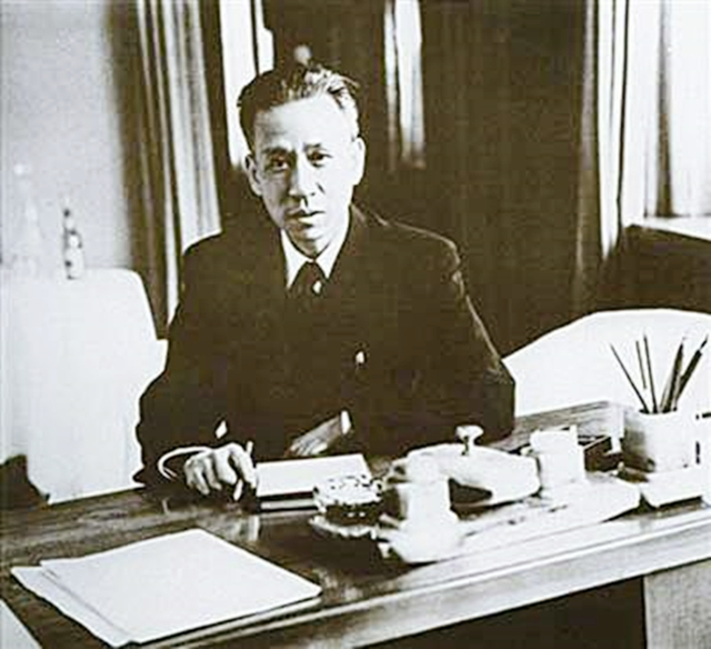 毛*东泽**如何评价周恩来、*德朱**、*少奇刘**、*小平邓**？