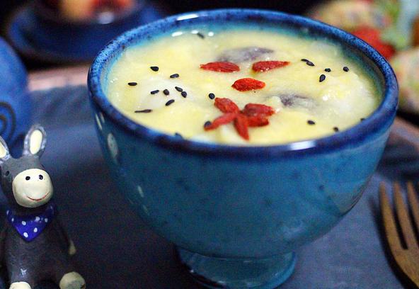 煮玉米糊动不动就糊了?教你1招,煮出来更细腻也不糊锅