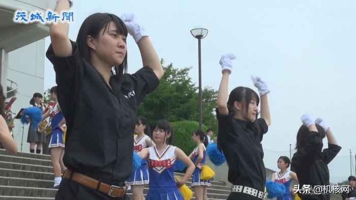 “爱”，“热血”与“永不言弃”：这就是《应援团》的故事