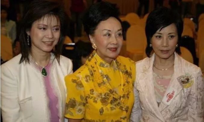 香港第一阔太甘比,香港第一阔太结局