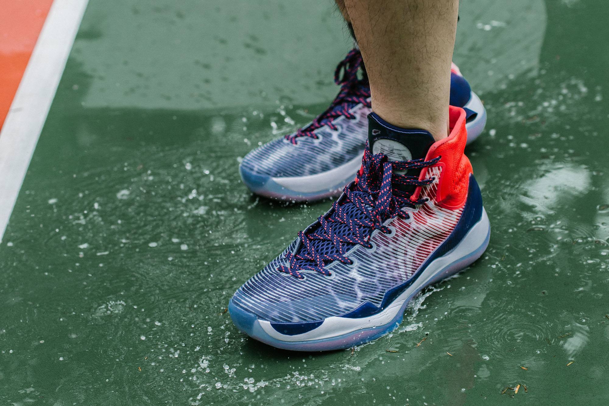 又帅又能压马路的性价比高的球鞋,推荐几双性能好性价比高的球鞋