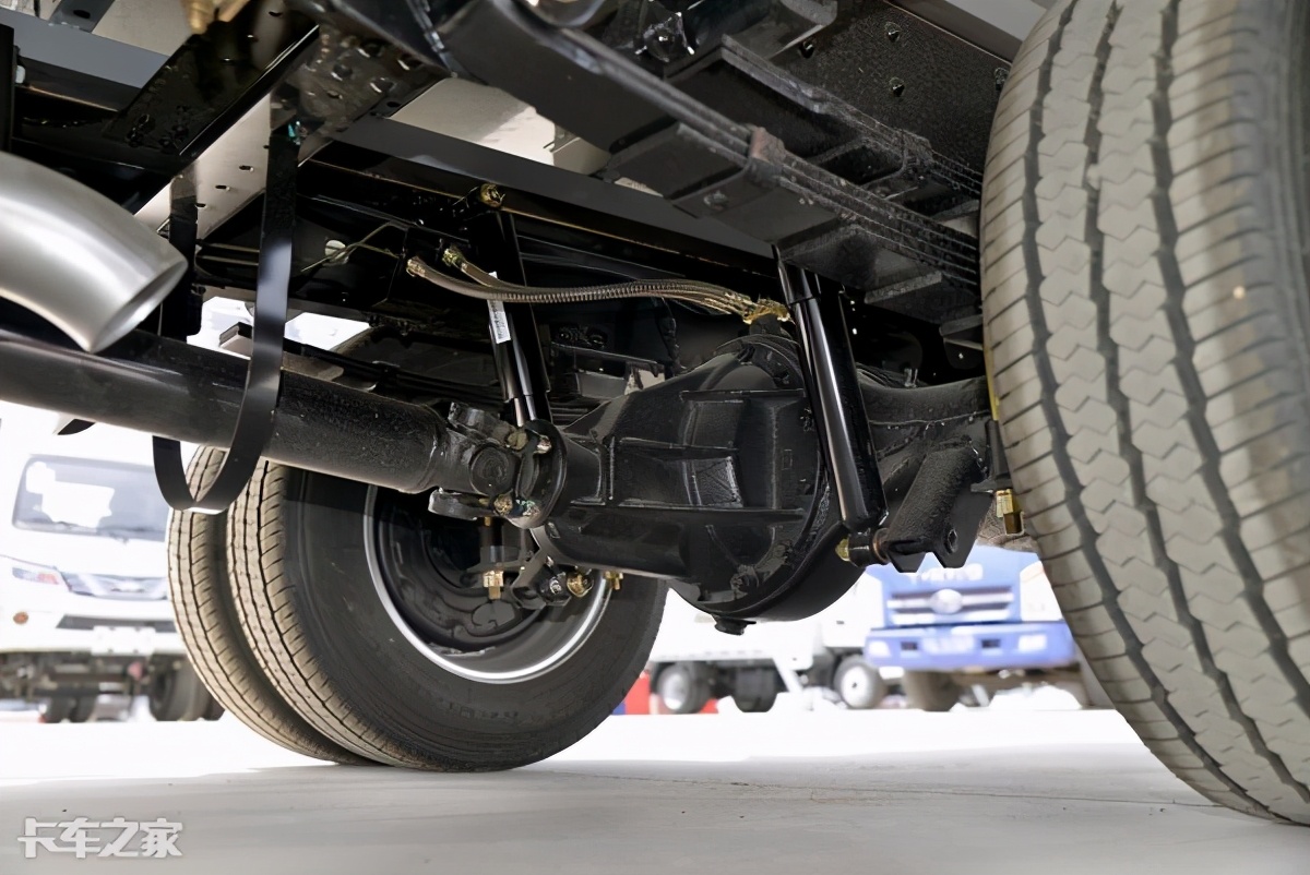 唐骏轻卡金利卡4.2米,唐骏金利卡排半3米7轻卡