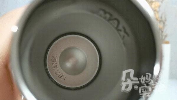 正品便携式一键开盖水杯,无需手拧保温水杯