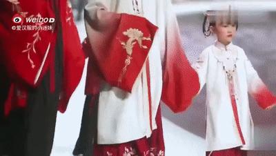 消费红包、惊喜礼品等你拿！今晚七点相约花语路，精彩预告看这里