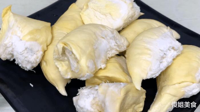 买榴莲别贪便宜,买榴莲千万别买开口的