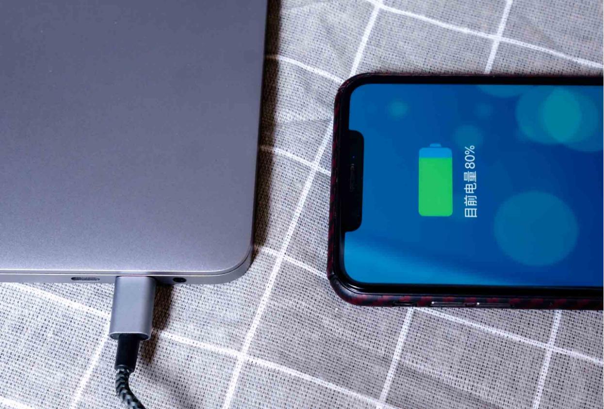 3000多的macbookpro16gb,3千多的苹果macbookpro16寸