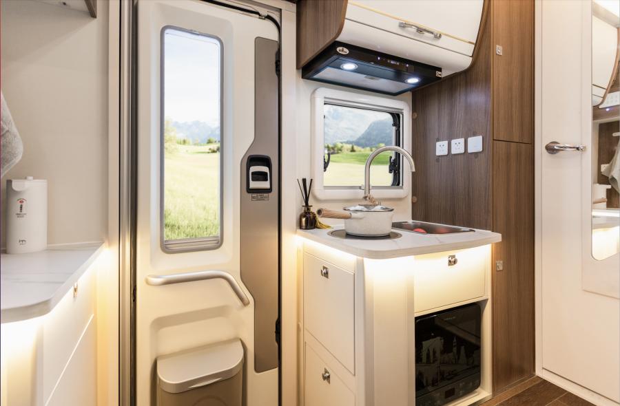 观点汽车,上汽大通maxus生活家v90价格