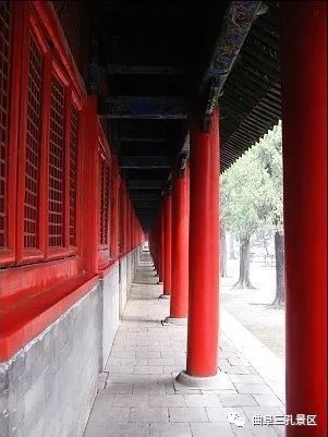 走进古圣先贤,走进孔庙第一碑成化碑