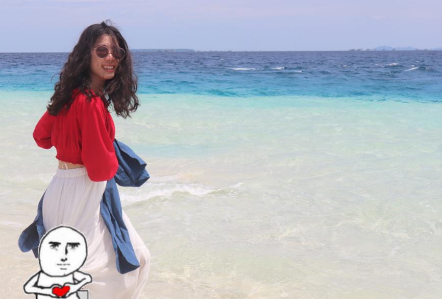 郑爽蛋卷发型堪称绝美，杨幂baby也毫不逊色，减龄时尚气质全开