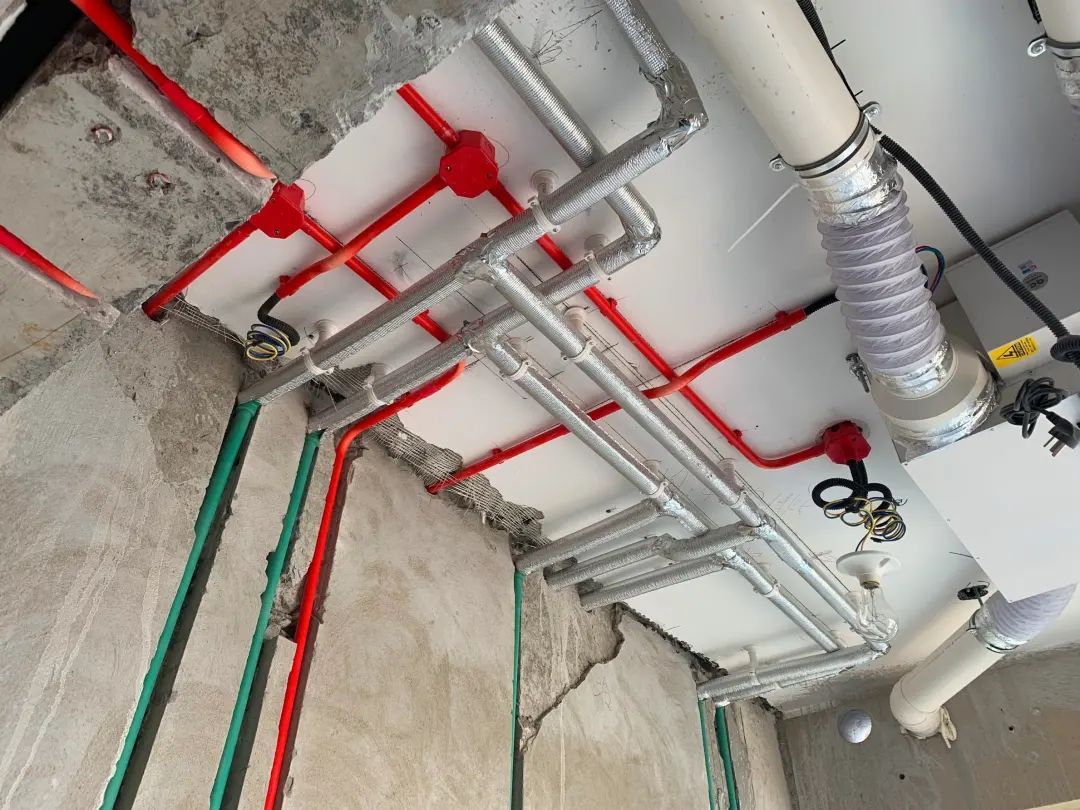 厨卫吊顶用蜂窝板还是石膏板好,铝扣板蜂窝板石膏板吊顶哪个好