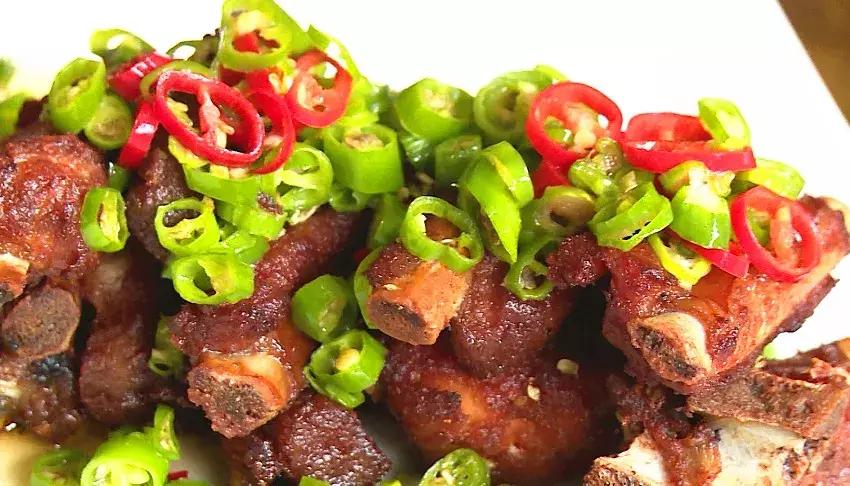 天桥沟玻璃栈道一日游,芙蓉山风景区玻璃滑道