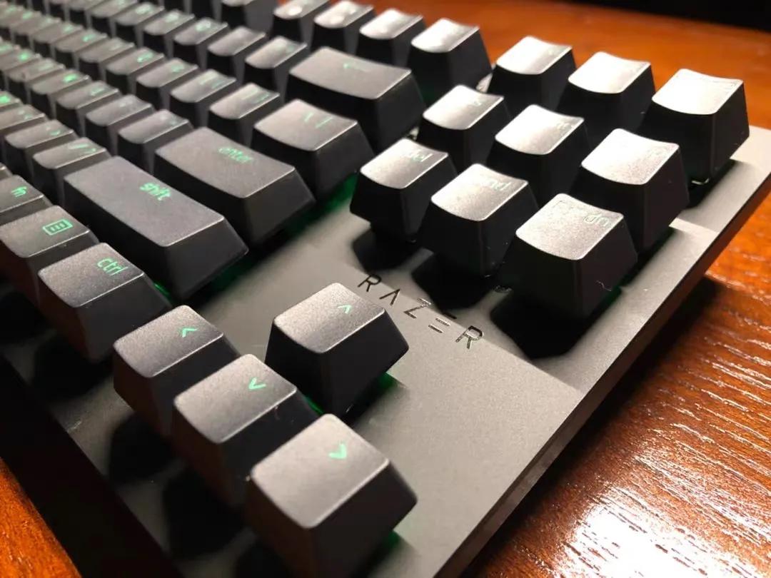 抄作业女生,送女友礼物抄作业