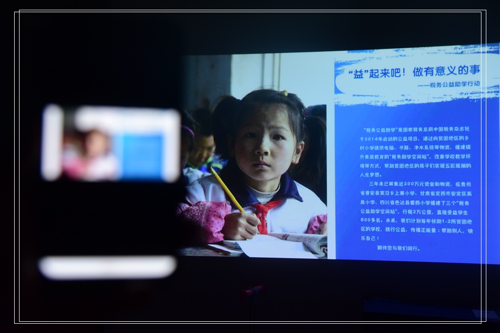 新款家用投影仪高清小型便携投影,口袋智能微型投影仪