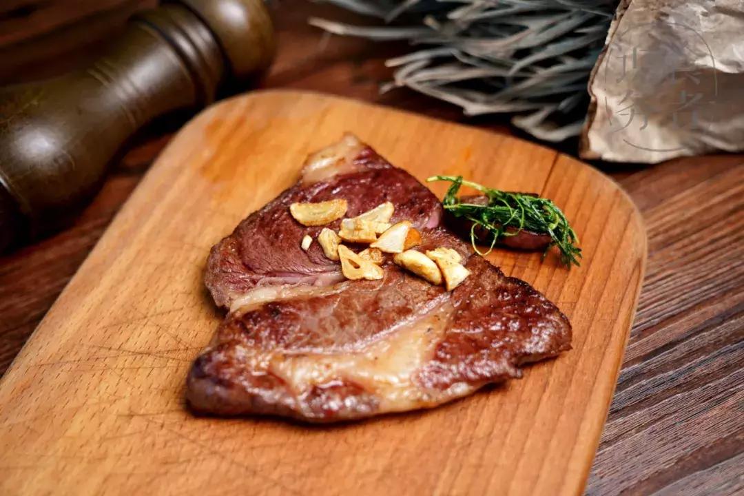 牛排一看就废怎么办,牛排一烤就碎了