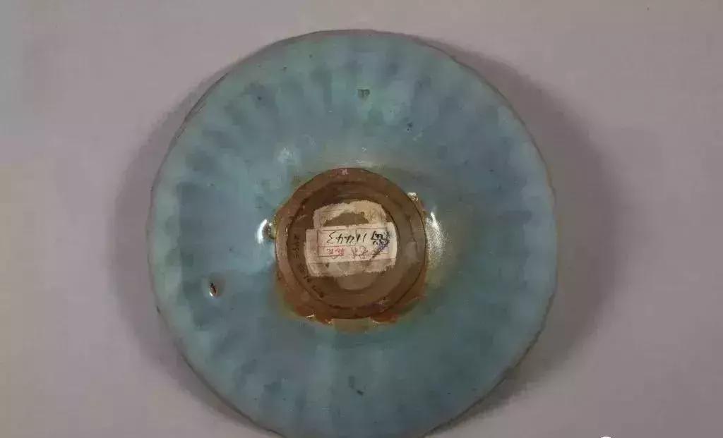 钧窑瓷器鉴定最简单方法,收藏钧窑是真品吗