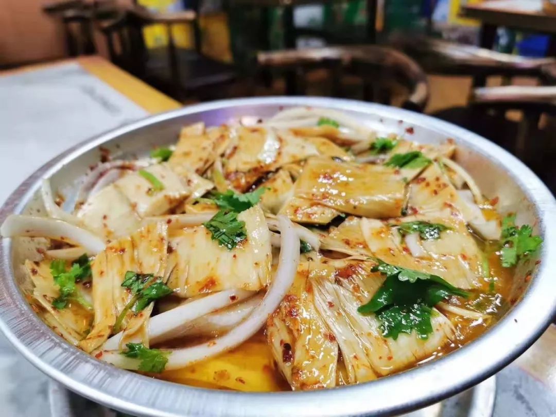 东北有名的小铝盆烤肉,杭州东北小铝盆烤肉