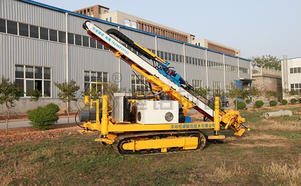 自进式锚杆作用,中空锚杆和自进式的区别