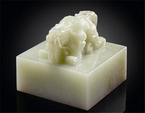 传国玉玺自己能压得住么,历代帝王对传国玉玺的执念