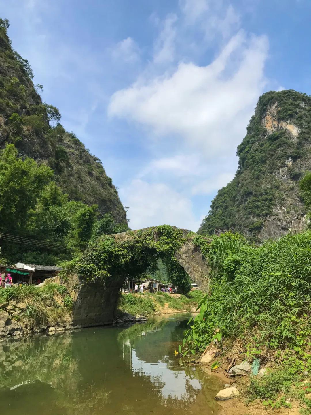 偷得浮生半日闲桃花潭游记,在纷繁世界的角落中寻一处桃花源
