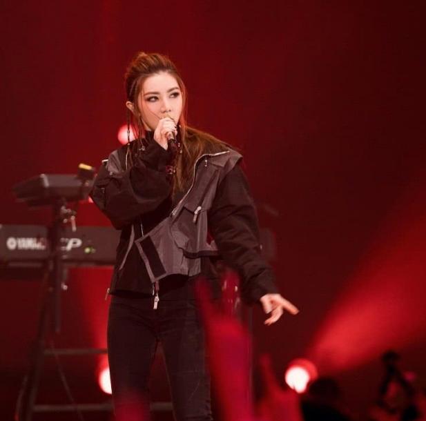 张碧晨邓紫棋歌手唱功对比,张靓颖邓紫棋张碧晨谁的唱功好