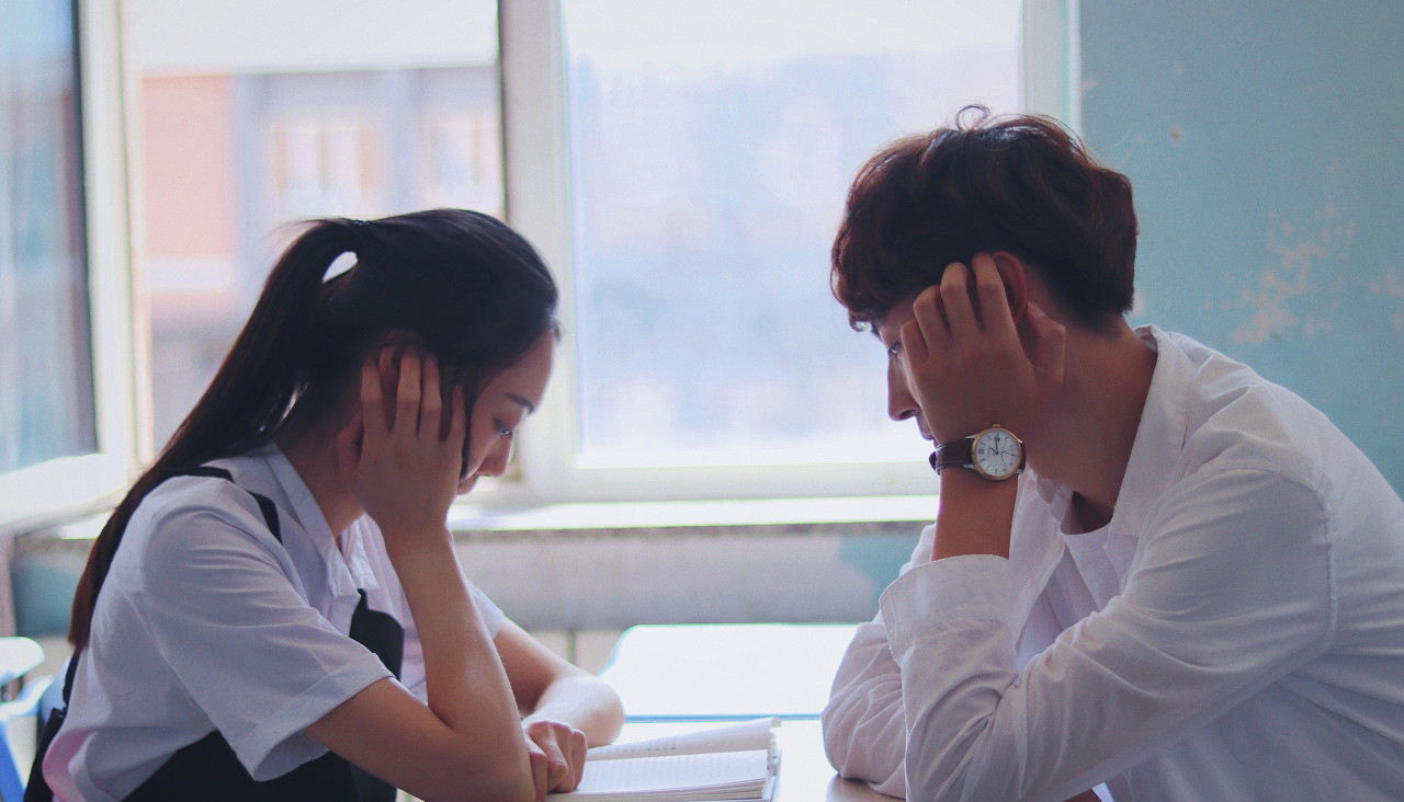 月老送喜姻缘旺盛,月老牵红线送来好姻缘