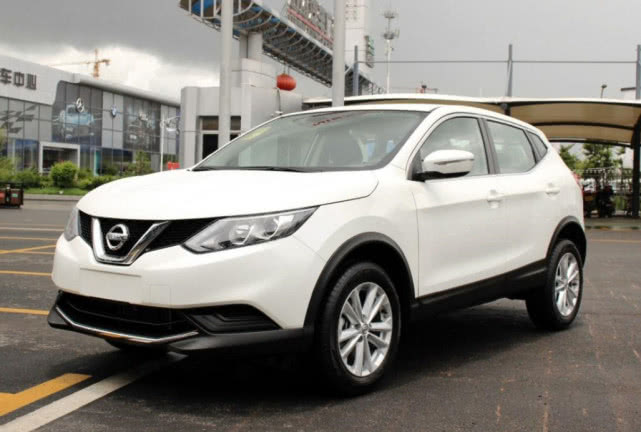 逍客勇夺15万级合资suv销量冠军,日产逍客2017领先版