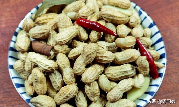 做水煮花生米家常做法,做水煮花生米做法