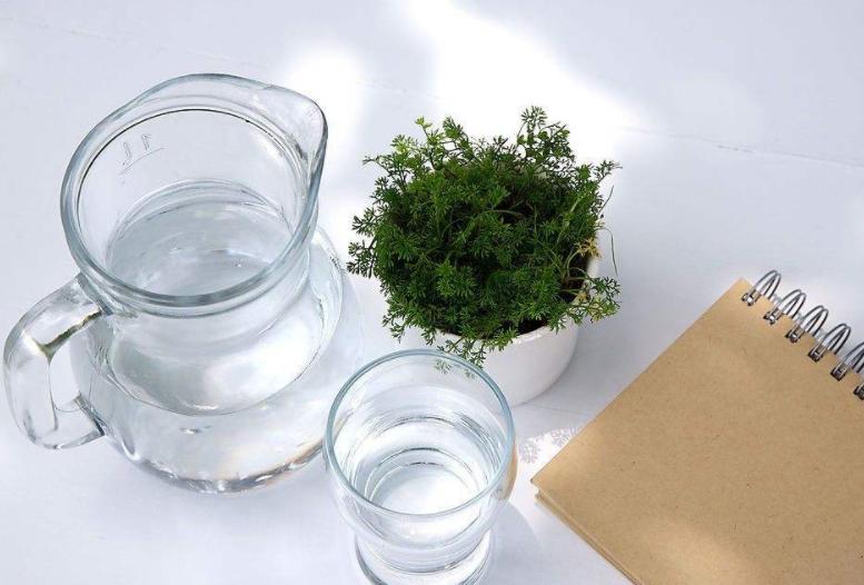 同样是在护肤，为什么韩国人的皮肤更加好？原来不止是因为护肤品