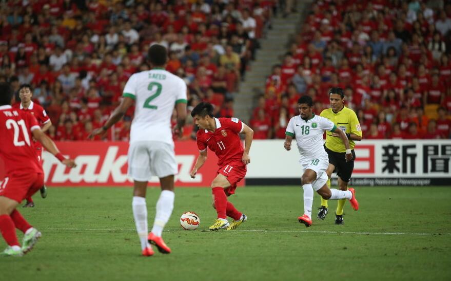 忆昔峥嵘岁月国足,回忆鲁能时期的郑智进球集锦