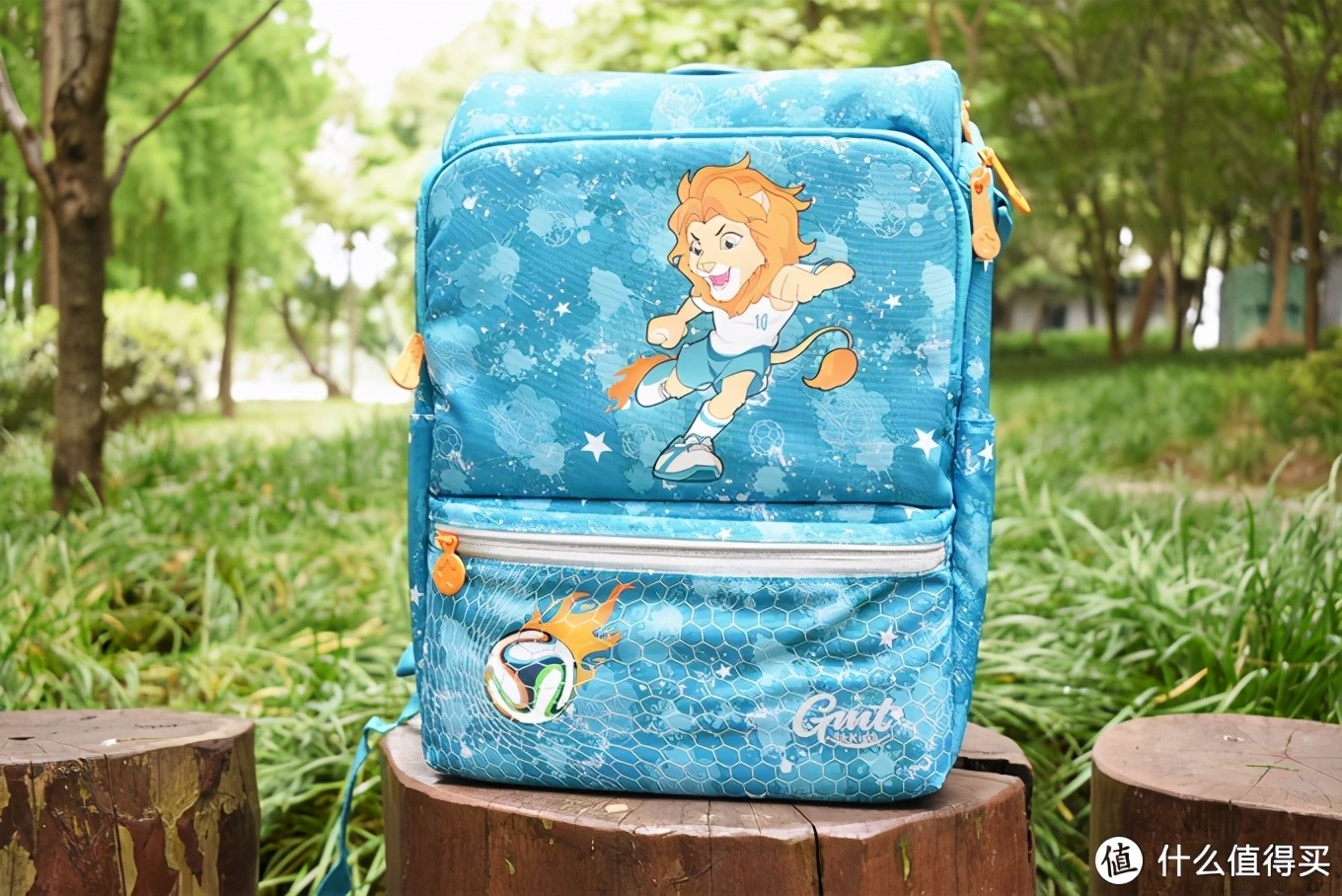 别让孩子输在起跑线，背上GMT for Kids挪威小方包，轻便 舒适 充裕