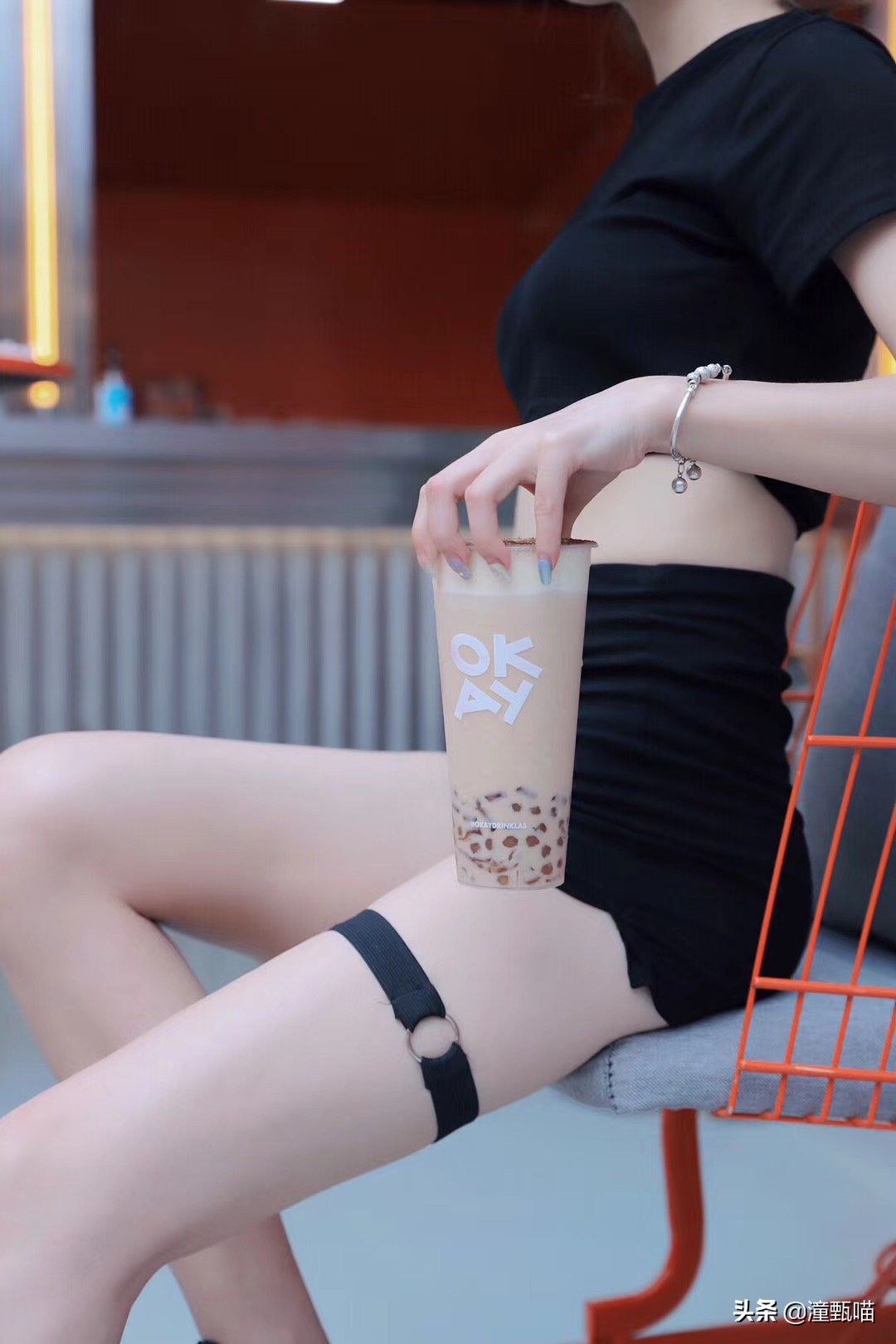 不会玩滑板但爱街头范,爱奶茶又想玩不一样花样,来这统统满足你