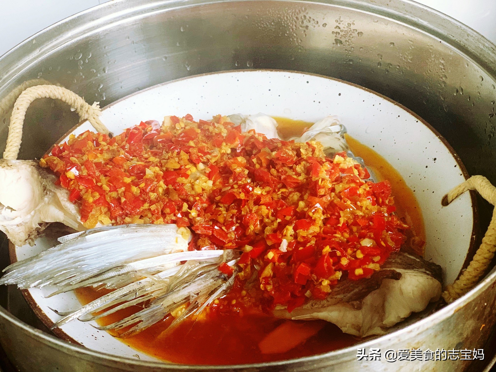 剁椒鱼头最正确做法才好吃,这才是剁椒鱼头的正确做法太香了