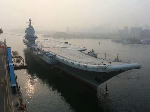 山东舰到底有多厉害,日本专家评价辽宁舰