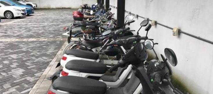 电动车换了电瓶充不进去电怎么办,电动车充不进电新换电瓶