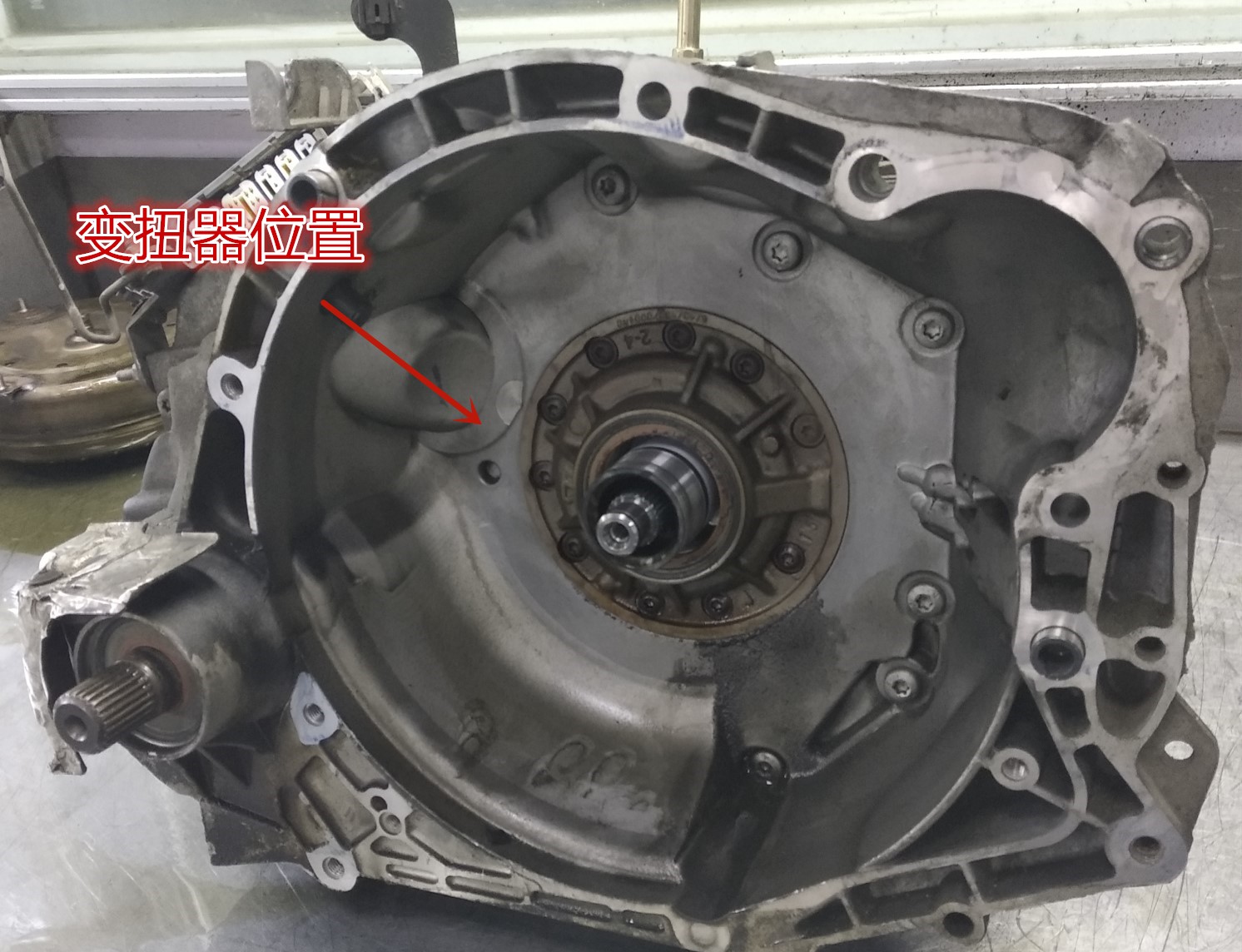 标致变速箱漏油解决方法,标致3008变速箱接合处漏油