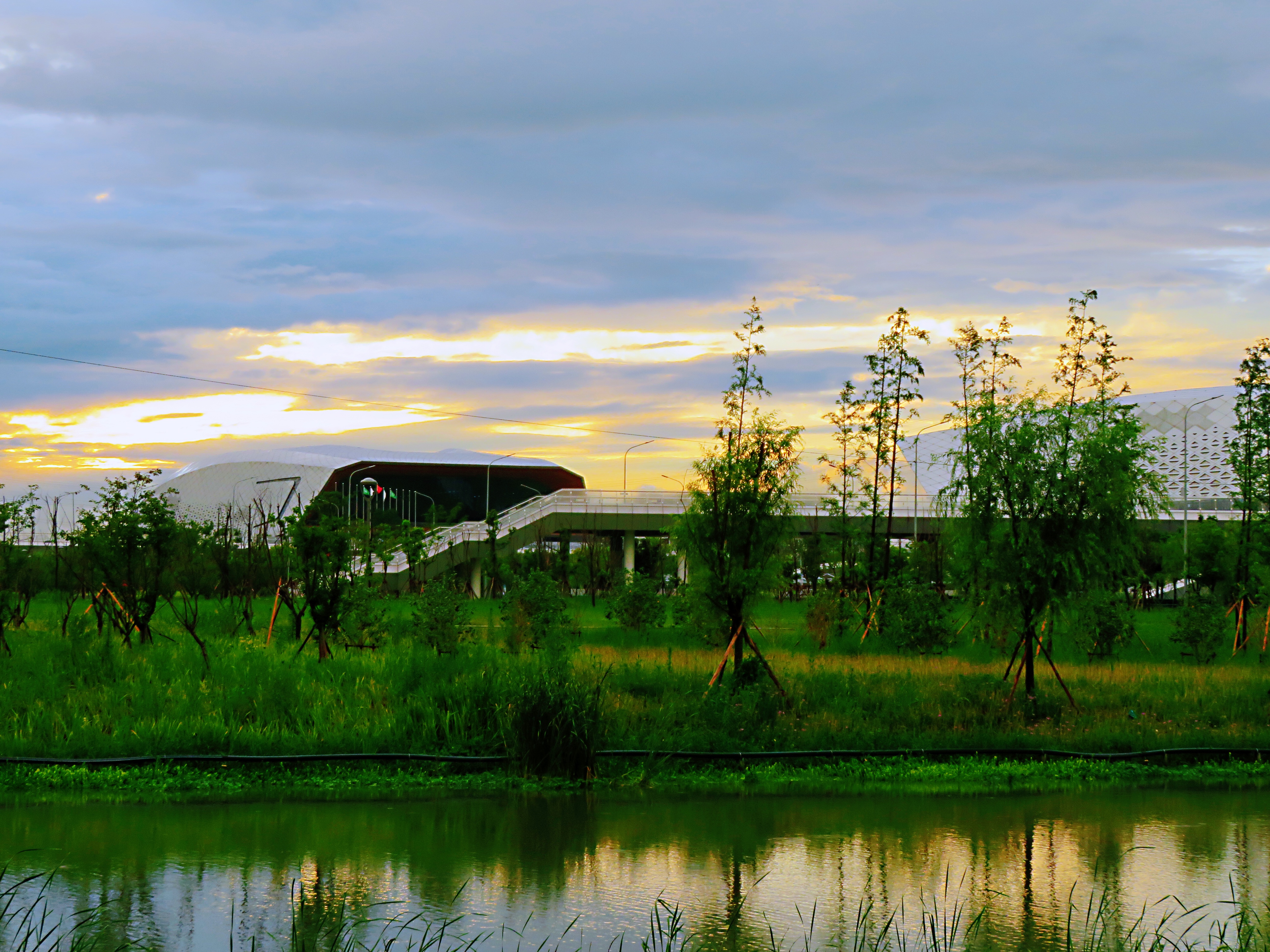 宁波附近野外游泳的地方有哪些,宁波哪里玩适合带小孩水上乐园