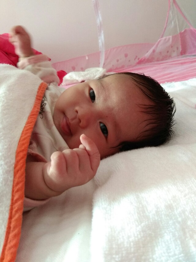 宝宝两天不拉屎是不是攒肚,婴儿攒肚子不排便一般持续多久