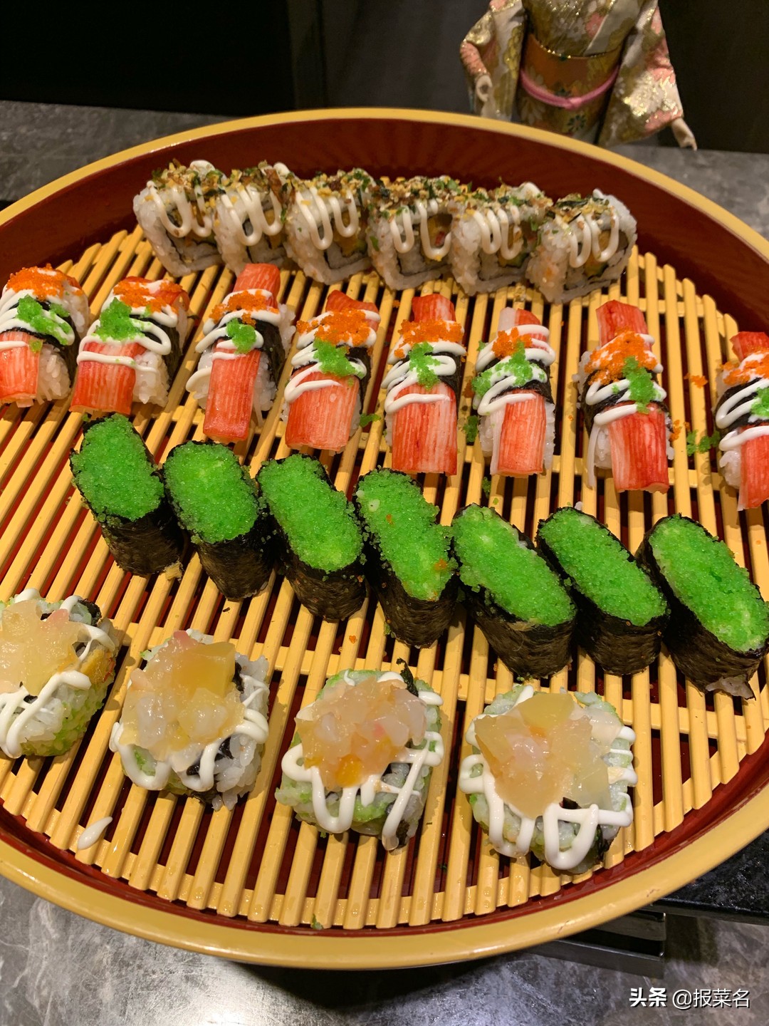 螃蟹虾扇贝,海鲜自助螃蟹和大扇贝