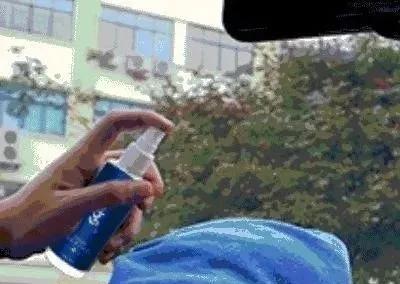 雨刮器刮出来有毛刺怎么办,雨刮器刮起来滋滋响怎么解决