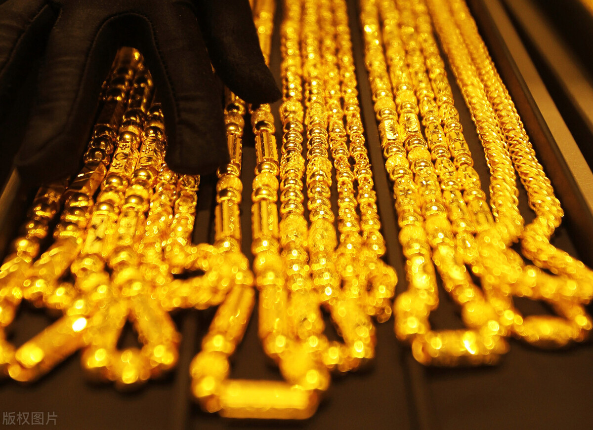 999黄金和9999黄金的区别在哪里,用刀刮黄金可以识别真假黄金吗