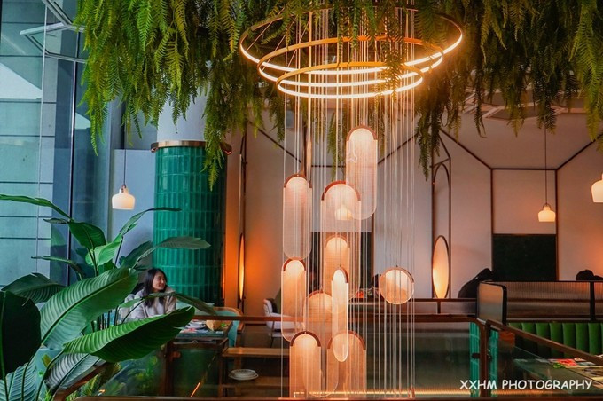 成都本地人去的最好吃的美食,中国姑娘吃成都美食